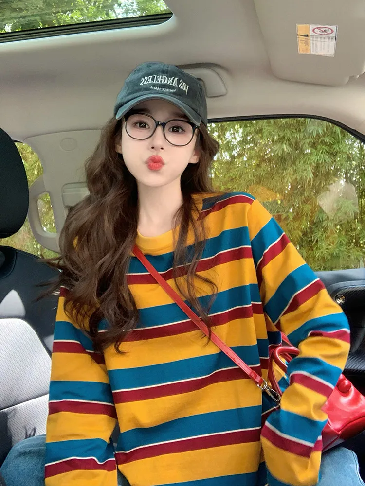 تيشيرت نسائي بأكمام طويلة بتصم - مراجعة T-Shirts وسعره
