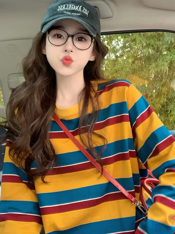 تيشيرت نسائي بأكمام طويلة بتصم - مراجعة T-Shirts وسعره